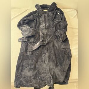 Tommy Bahama Men's  Fleece Bathrobe Robe Size S/M FS Benefits Charity